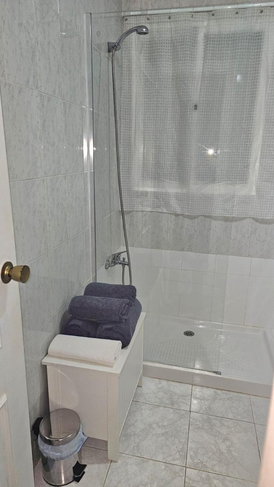 Ideal Center Apartment *