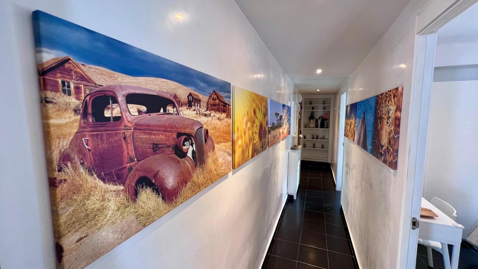 Cool, Modern And Snug 3br Peachy Málaga