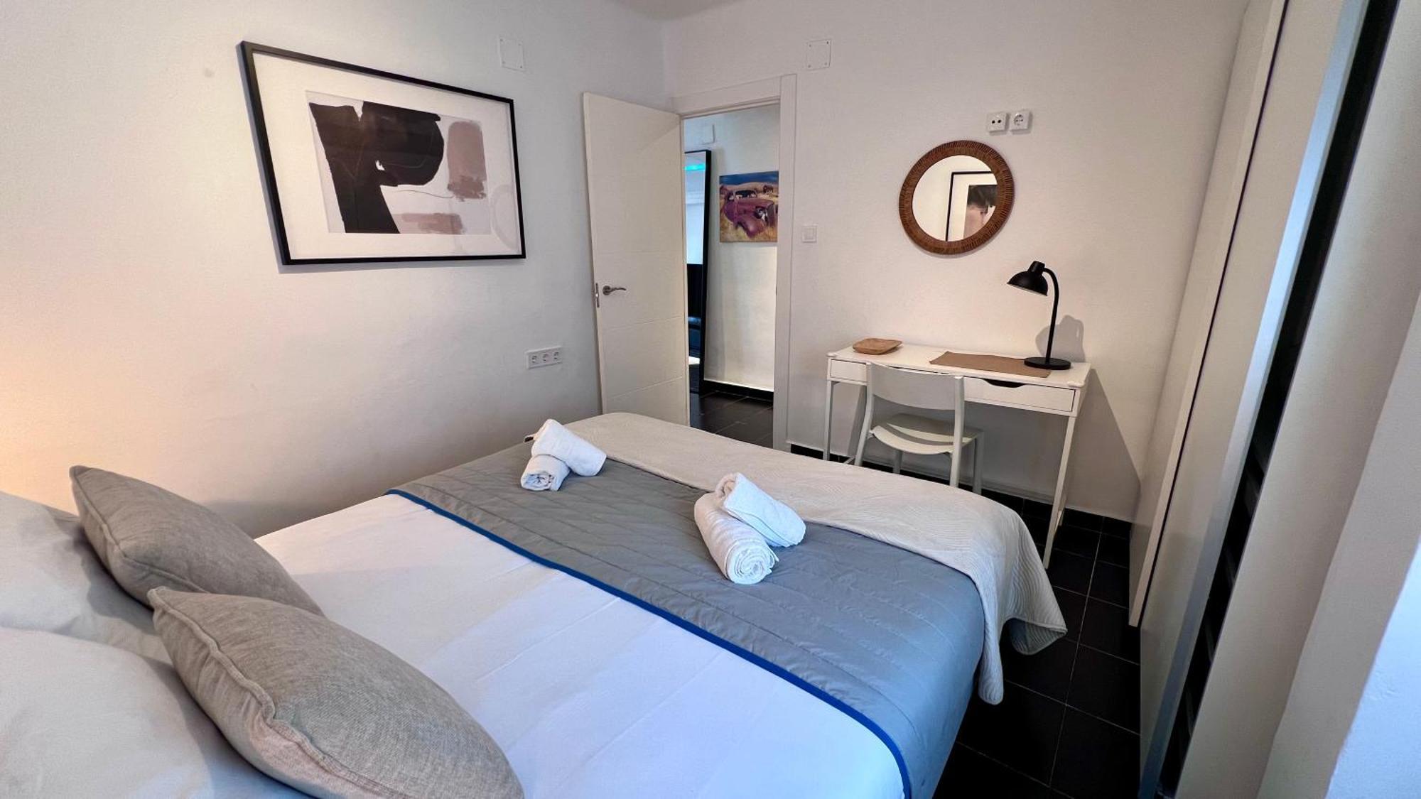 Cool, Modern And Snug 3br Peachy Apartamento
