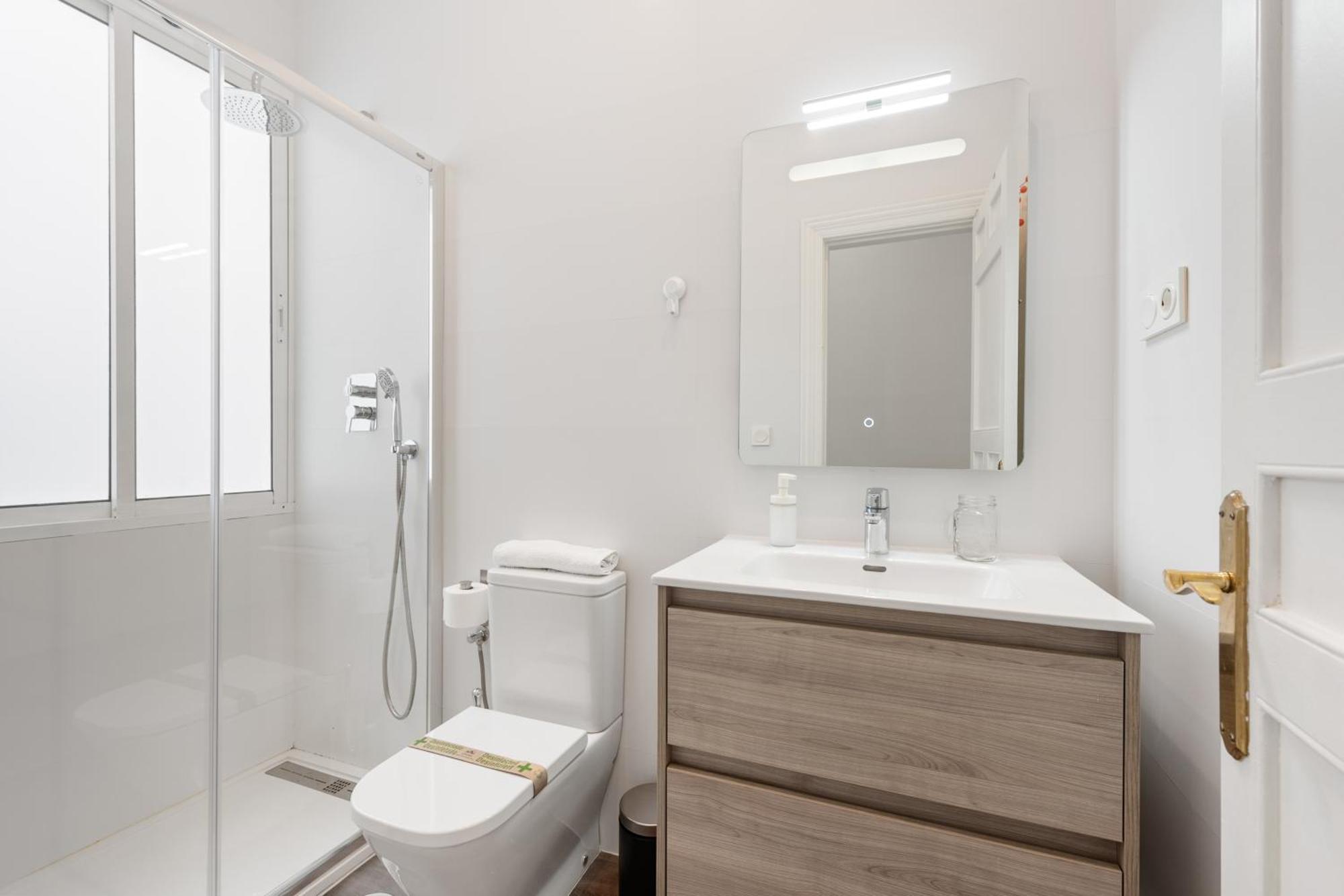 Apartamento 2 - Apto Luminoso Centro - 5 Minutos Pie Museo Casa Picasso *