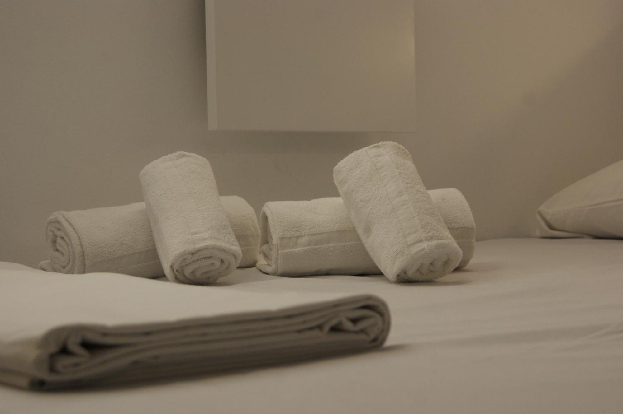 Capsule hotel M Pods 2*