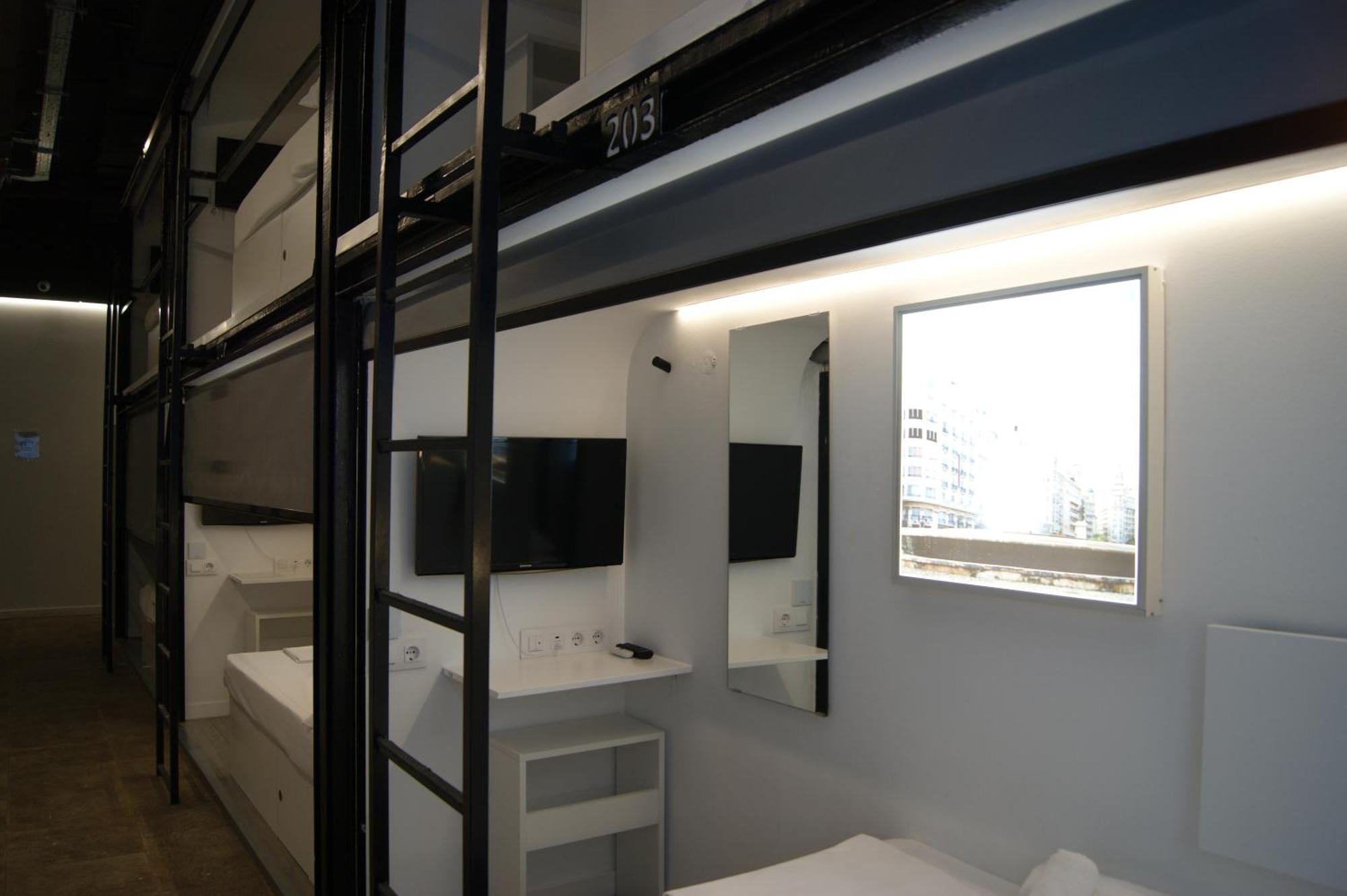M Pods 2*