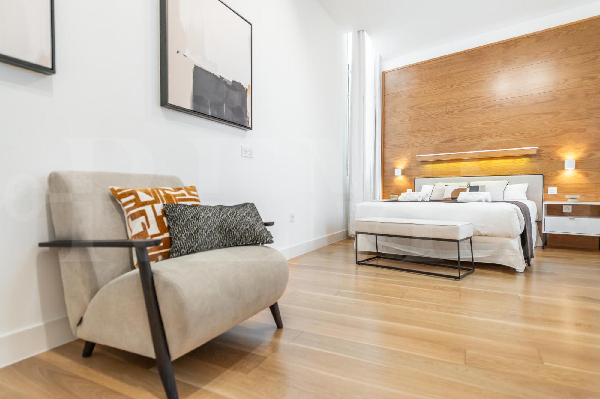 Artistic And Spacious By Rems Apartamento *