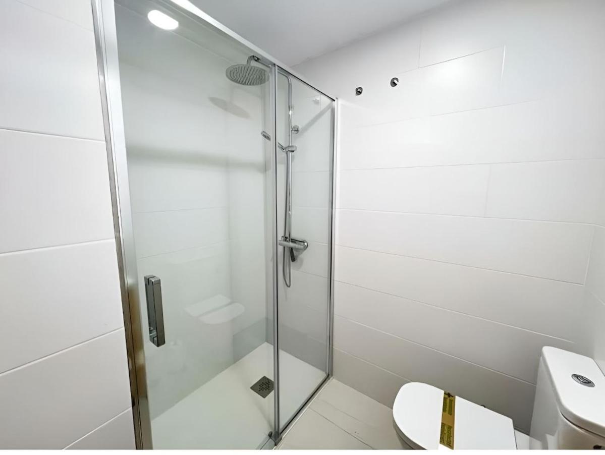 Apartamento Modernes In Centro Mit Terrasse, Kingsize-bett , Ac Und Schnellem Wlan *