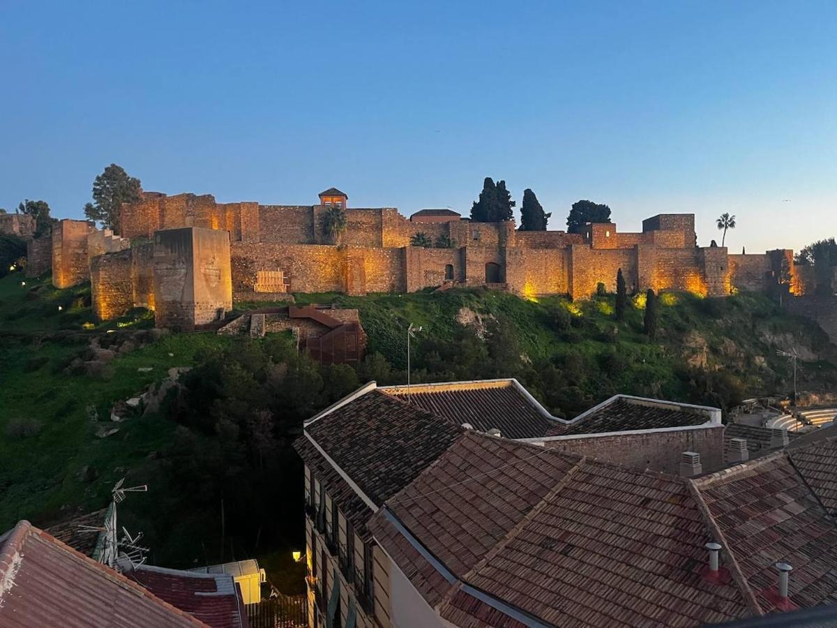 Modernes In Centro Mit Terrasse, Kingsize-bett , Ac Und Schnellem Wlan Málaga
