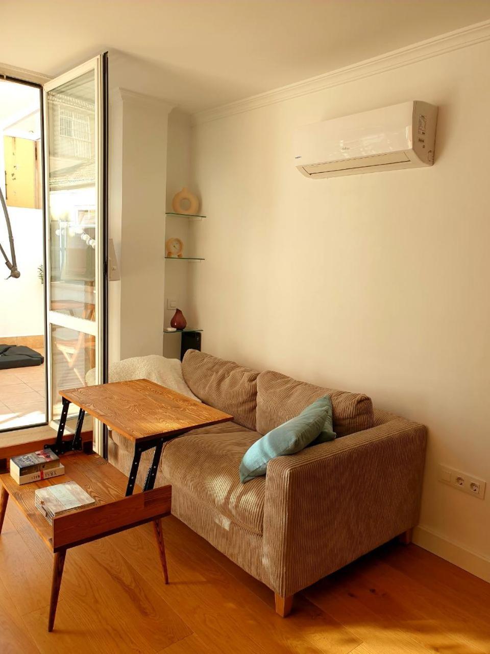 Modernes In Centro Mit Terrasse, Kingsize-bett , Ac Und Schnellem Wlan Apartamento *
