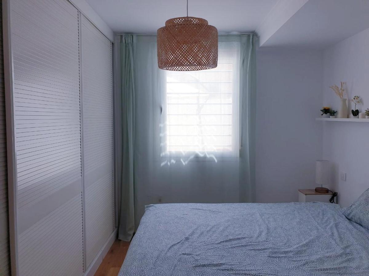 Modernes In Centro Mit Terrasse, Kingsize-bett , Ac Und Schnellem Wlan Apartamento Málaga
