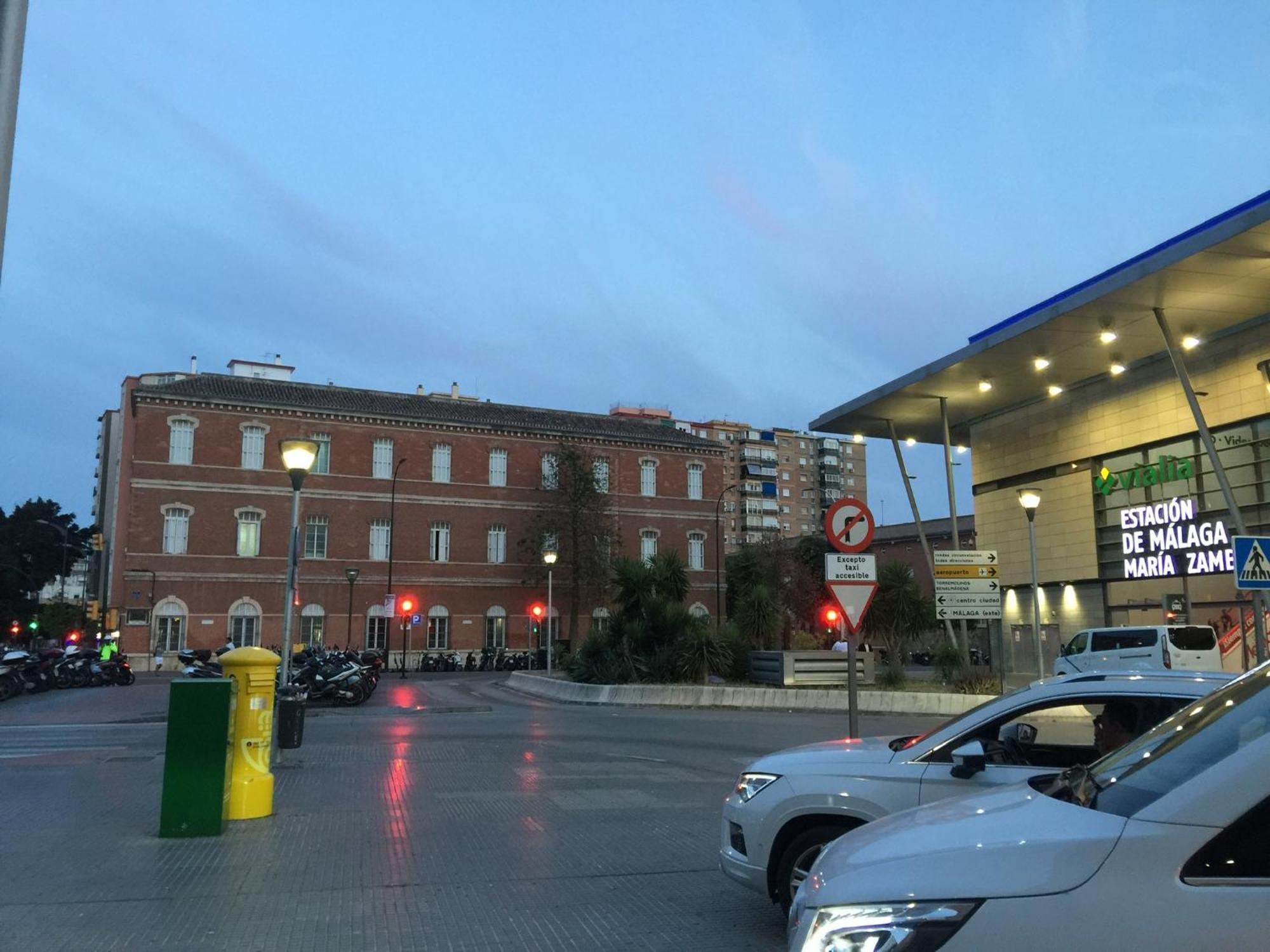 Hevres Centro 2 Parking Gratuito * Málaga