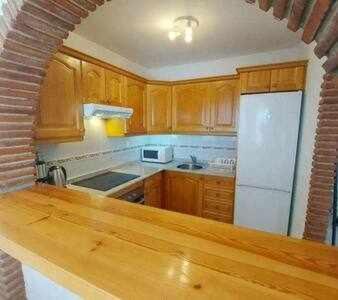Apartamento Precioso Céntrico Y Con Piscina Salada *