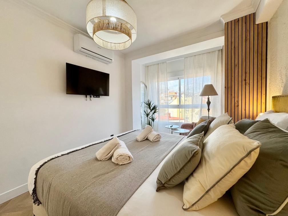 Elegance In The Heart Of Apartamento Málaga