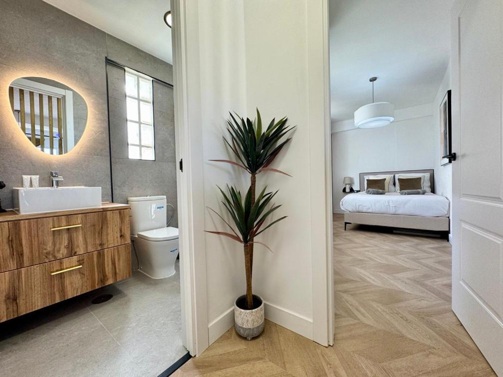 Elegance In The Heart Of