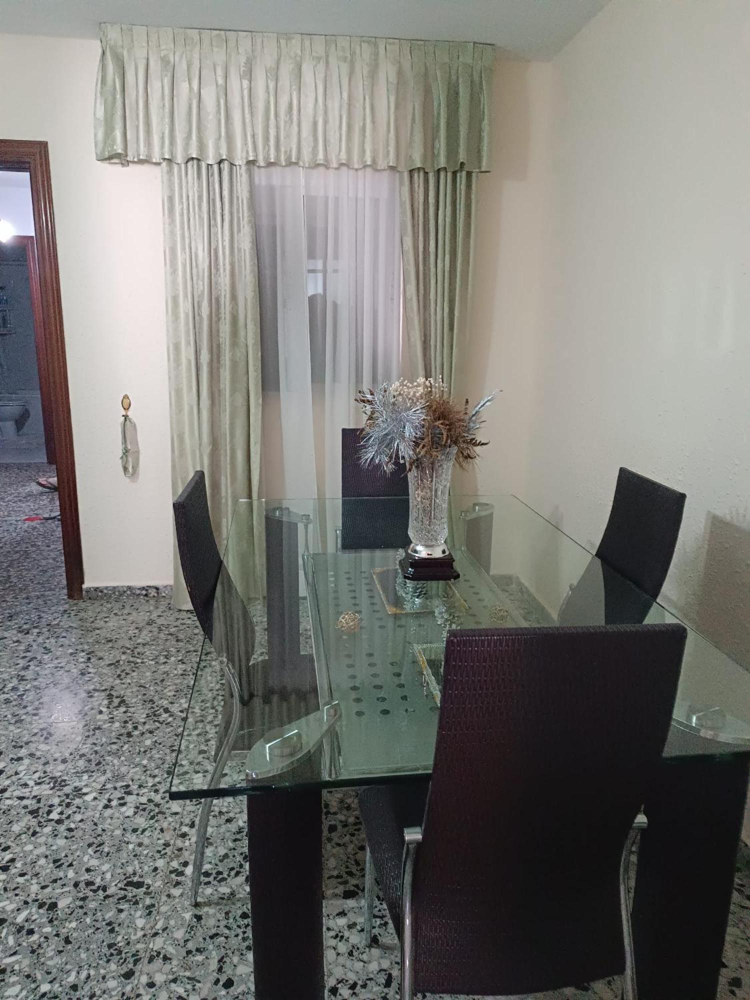 Hogar Tranquilo Em Habitación en casa particular Málaga