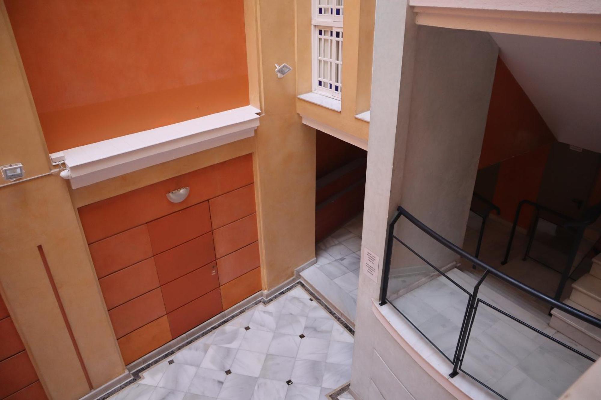 Merced10 1a Apartamento
