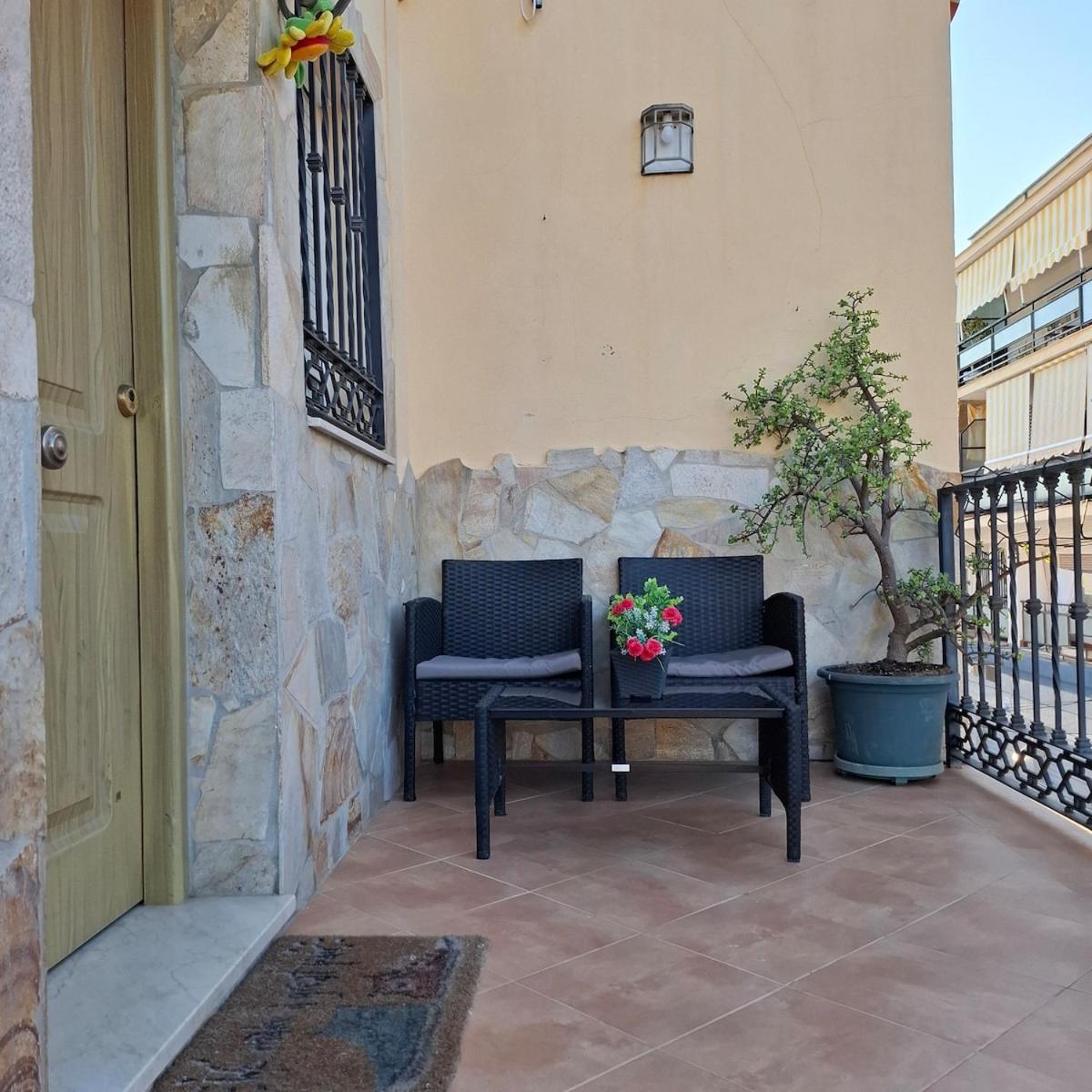 Casita A 200 Metros De La Playa Con Acceso A Todo * Malaga