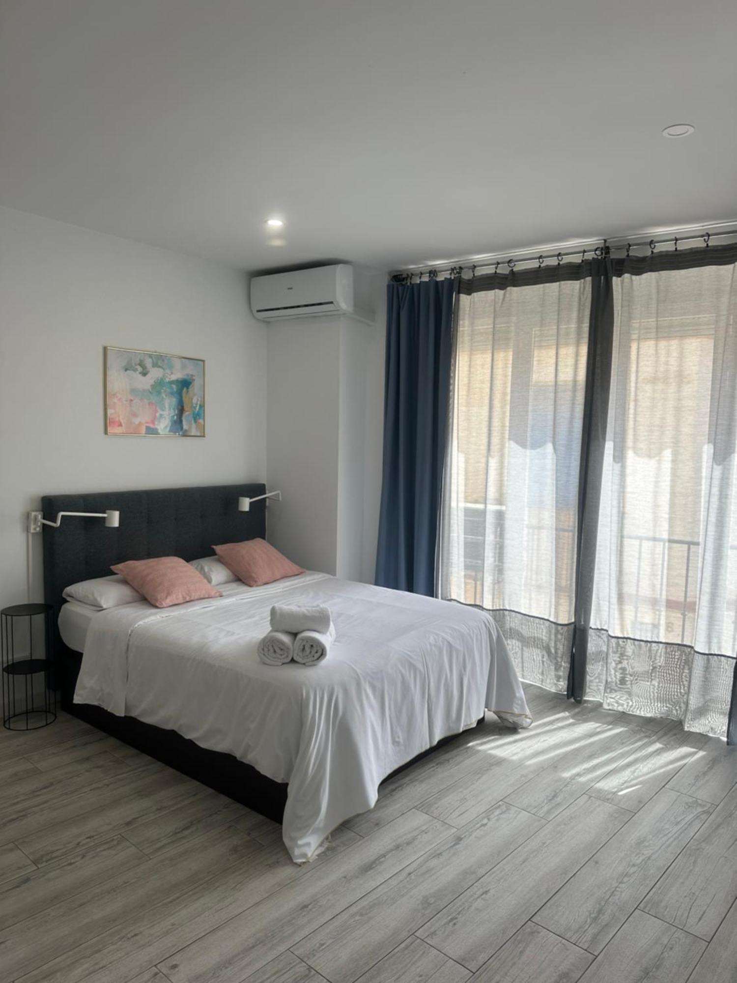 Luxury 1 * Málaga