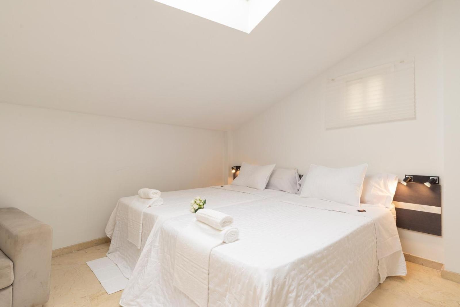 New Penthouse Gr3- Flat In Center With Cozy Terrace Apartamento