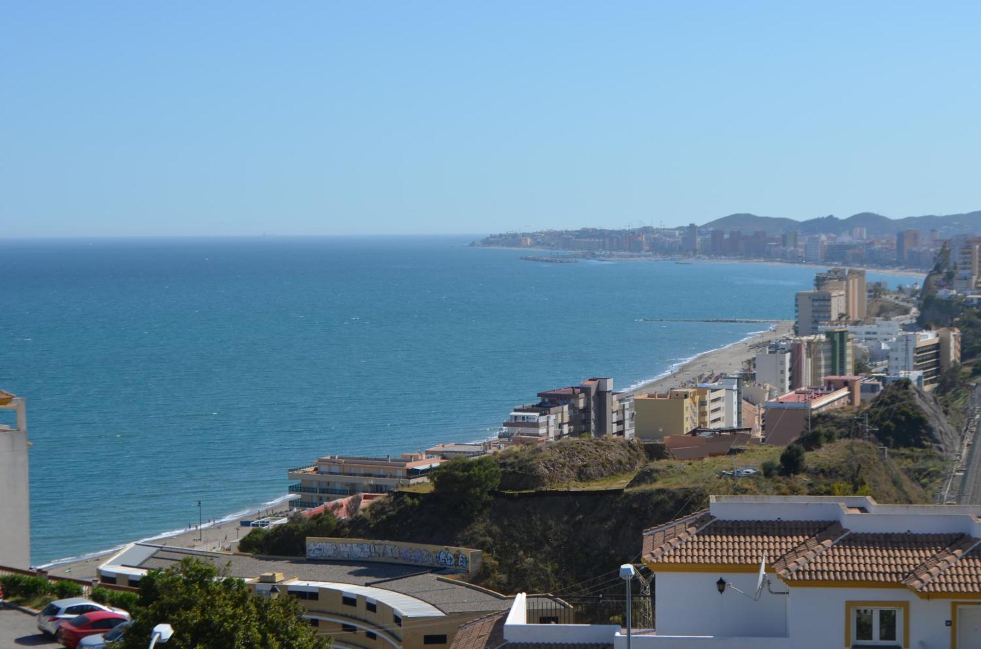 Piso Moderno Con Vistas Al Mar * Málaga
