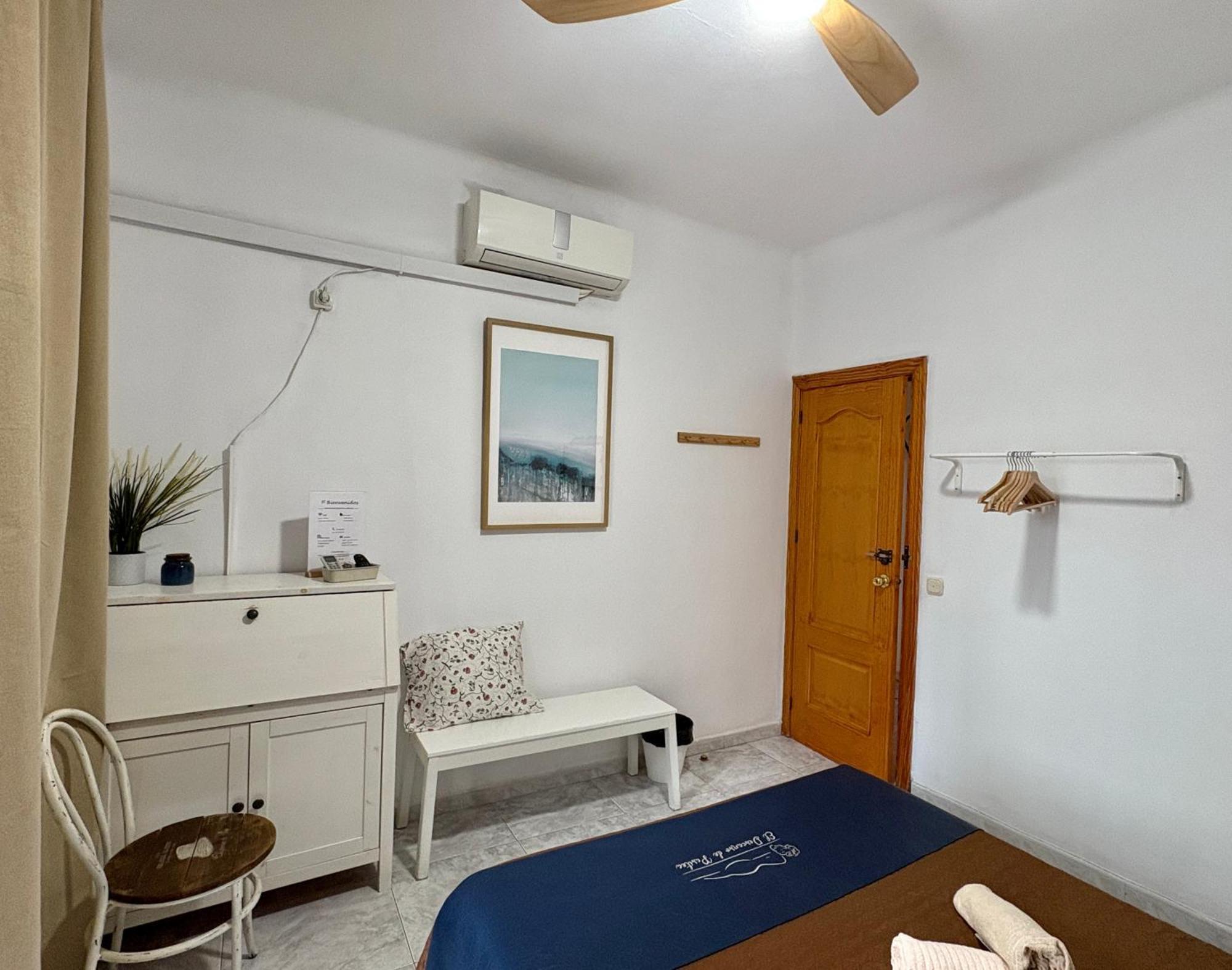 Pensión Habitación En Calle Molino