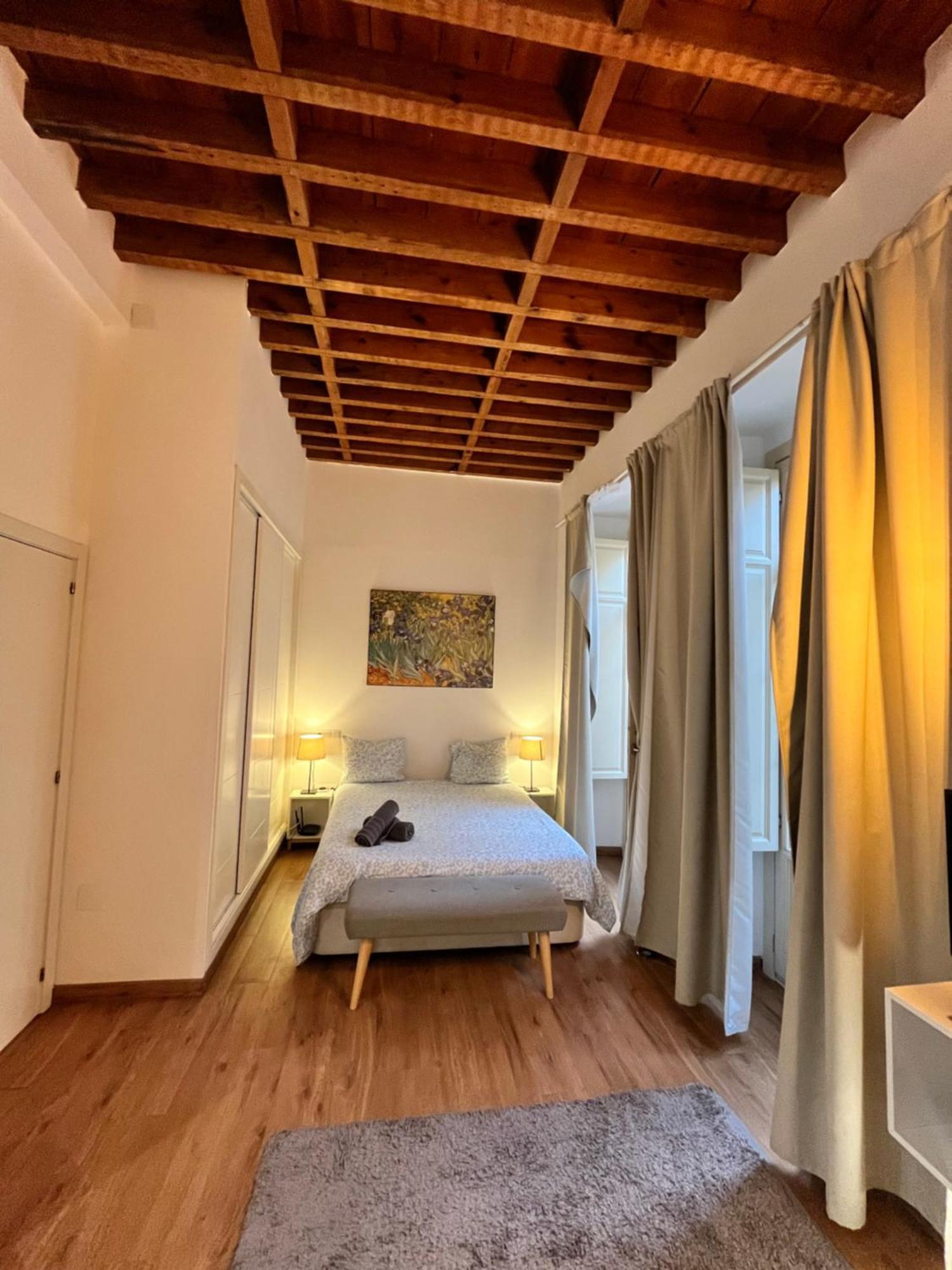 Homeabroad - Larios Boutique