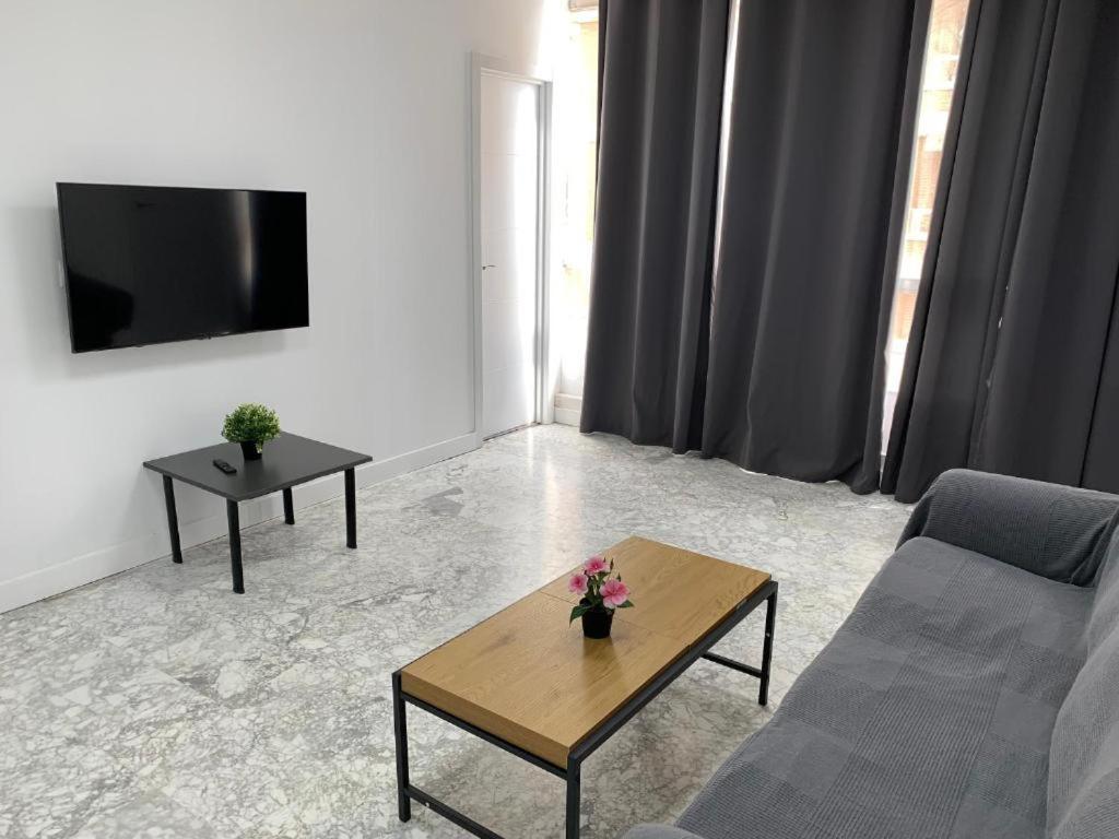 Boutique Living Soho *