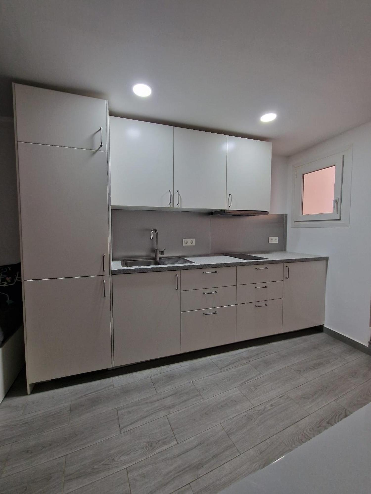 1 Junto A Monte Victoria Apartamento *