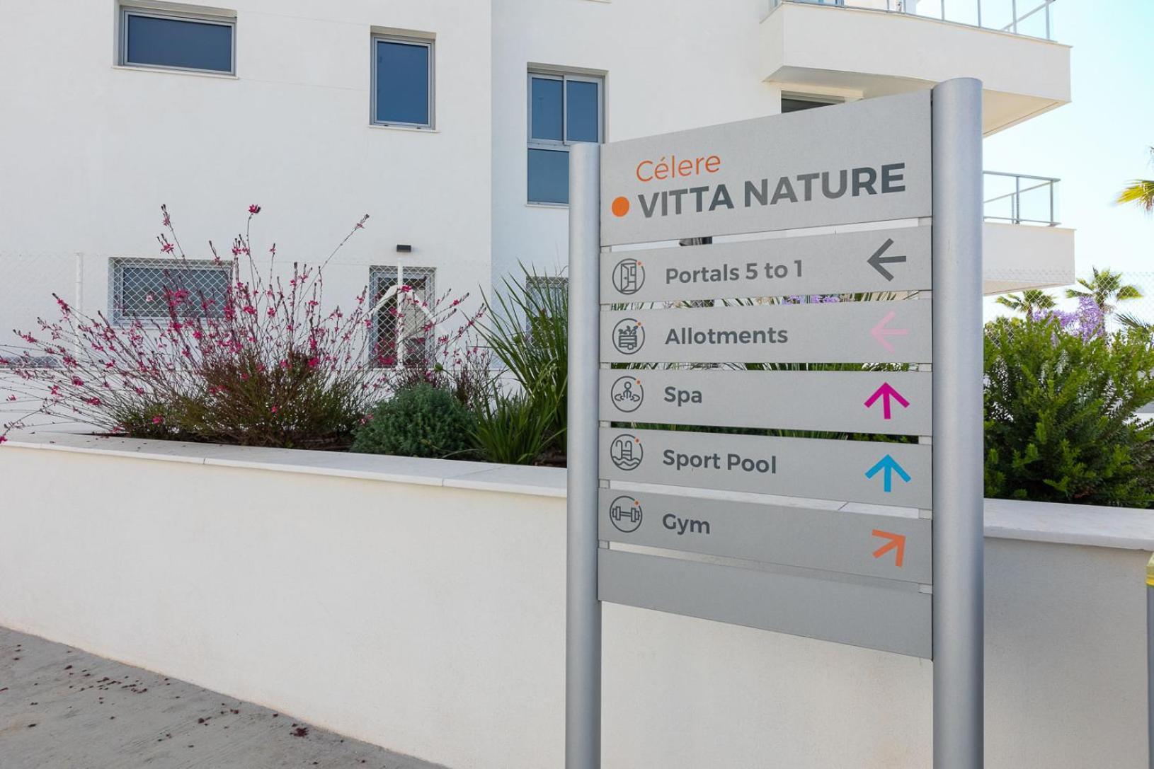 Vitta Natura Celere, El Faro Málaga