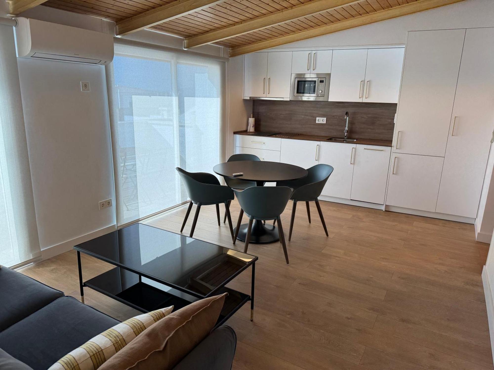 Pedregalejo Apartamento *