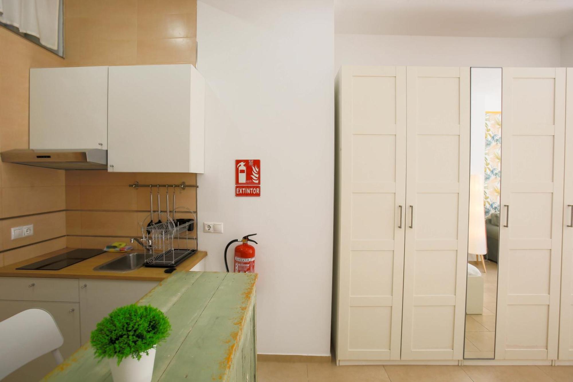 Apartamento Estudio Urbano Reformado Málaga