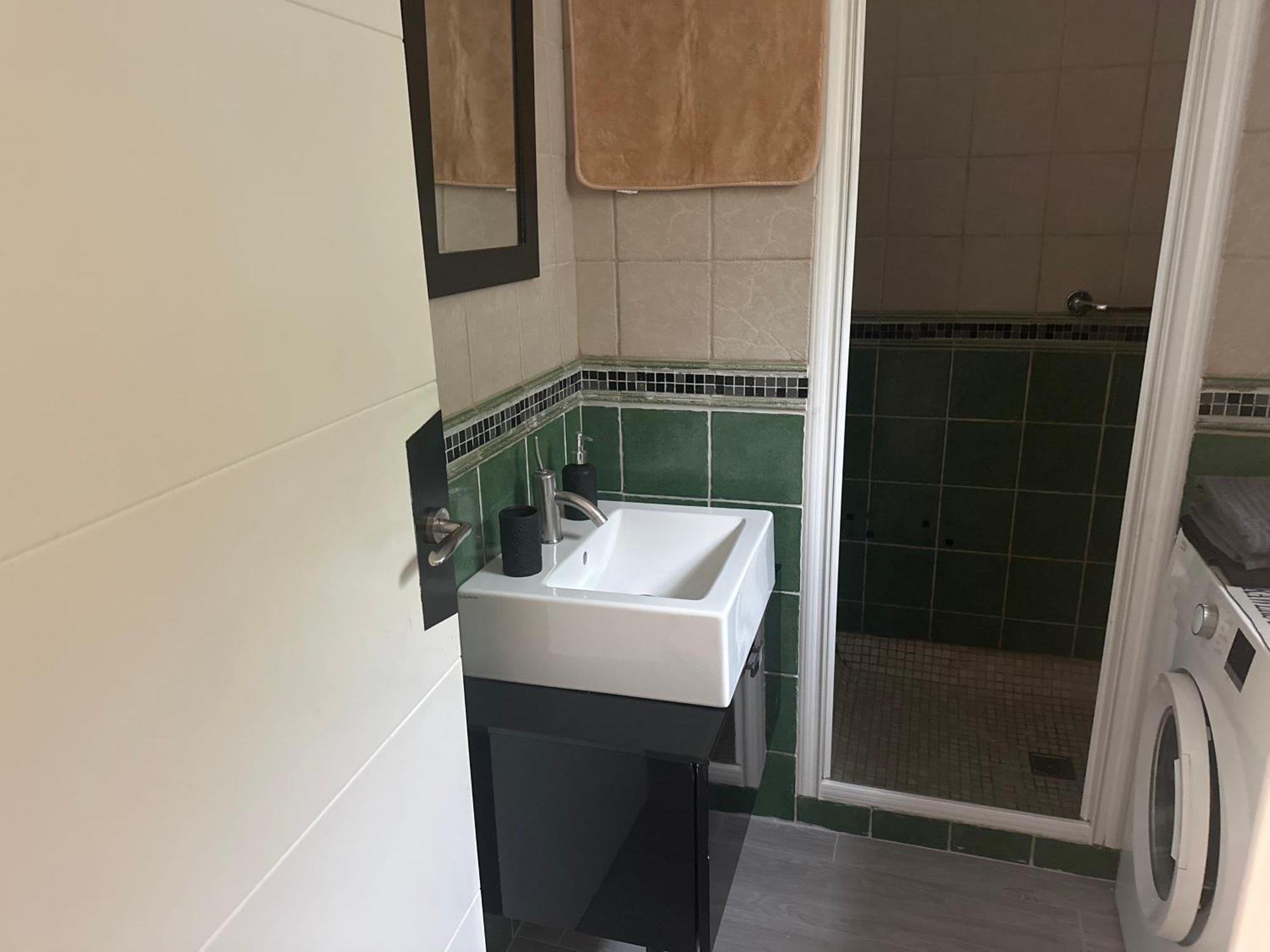 Apartamento Espectacular Loft Con Piscina Comunitaria Junto Al Mar Málaga