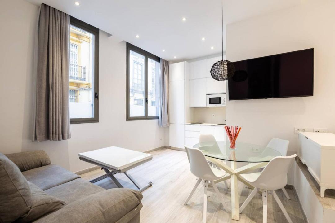 Minty - La Merced Apartamento