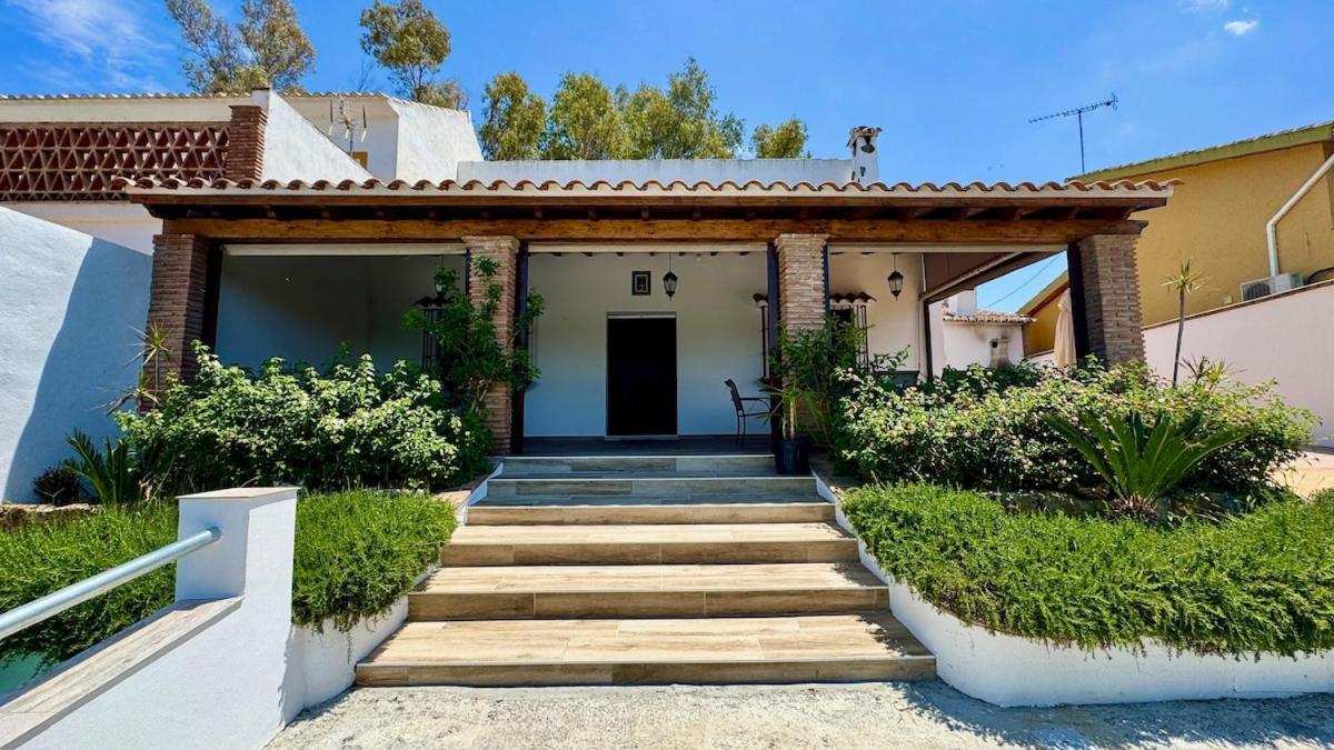 De Diseno Con Piscina Y Barbacoa Сasa de vacaciones Málaga