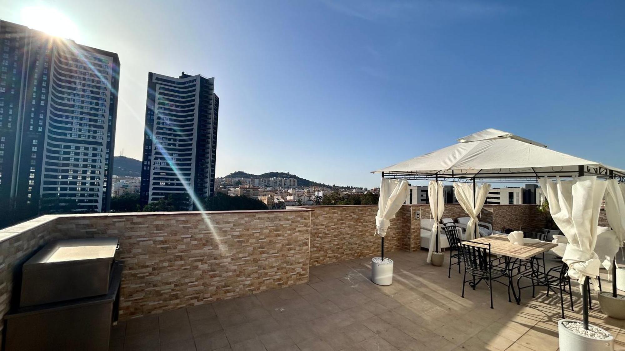 Apartamento Vistas Rascacielos Infinito Ciudad Málaga