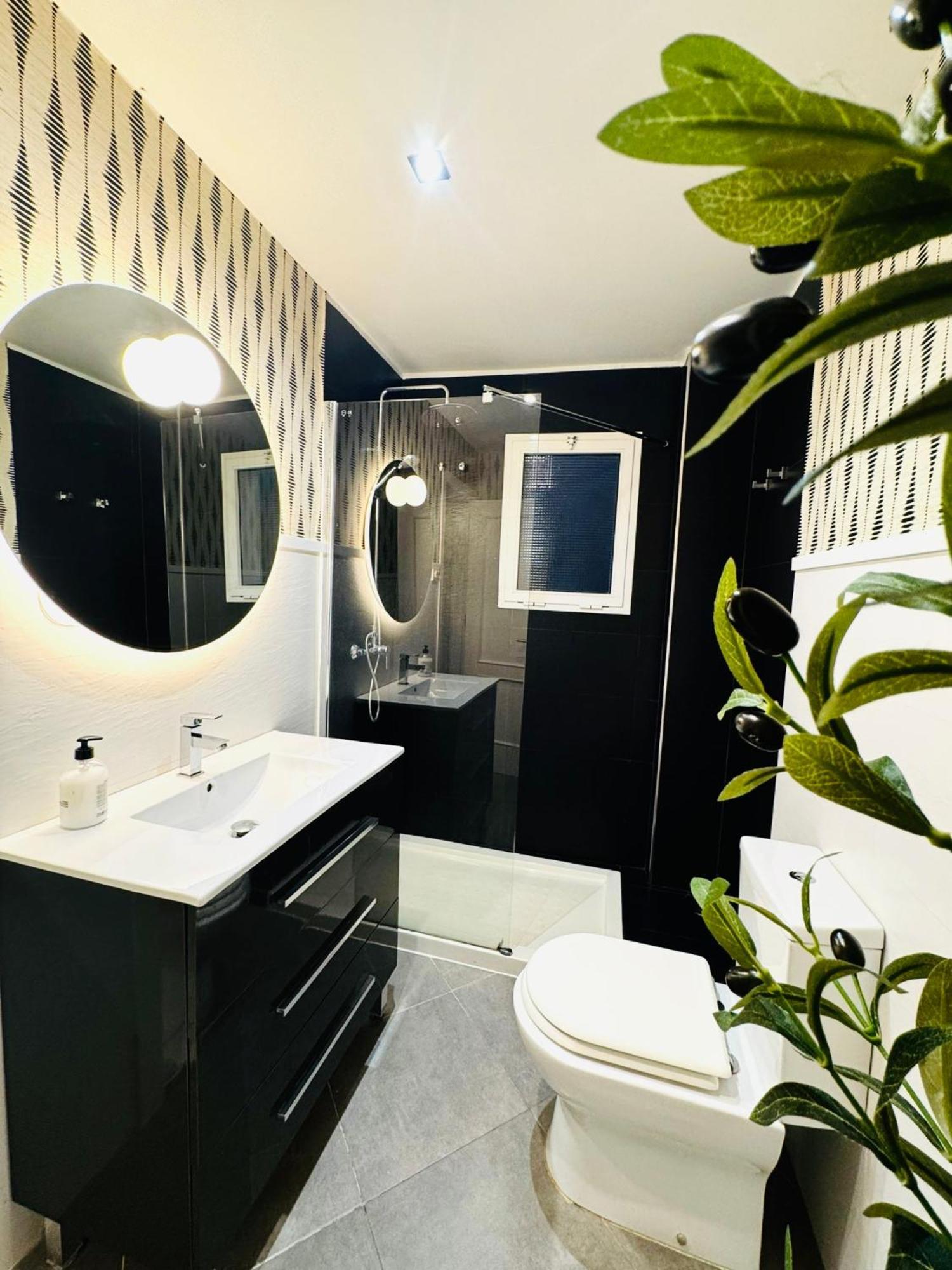 Apartamento Nuevo Cathedral Deluxe Sinesedesignhomes *