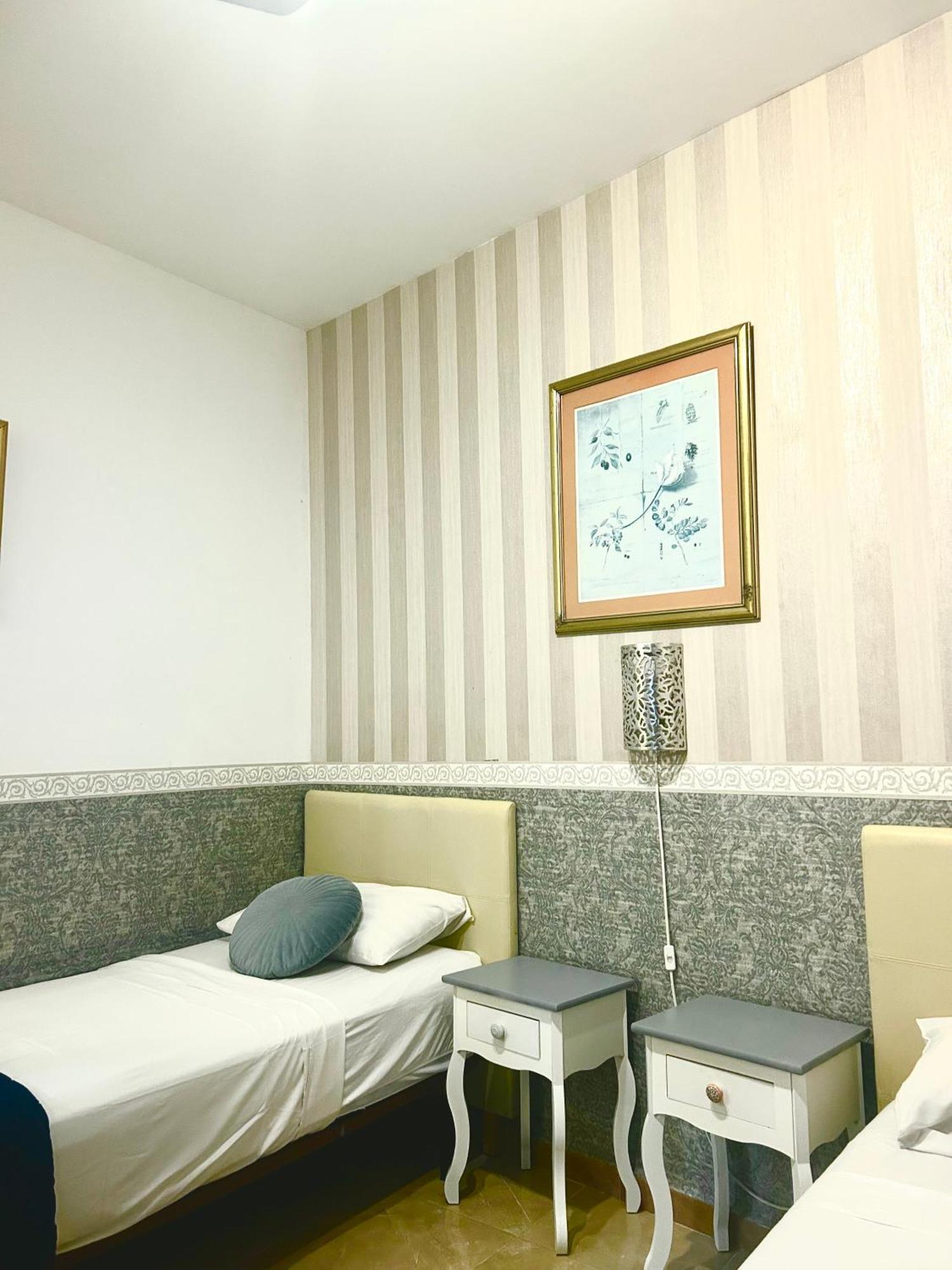 Hostal Centro *