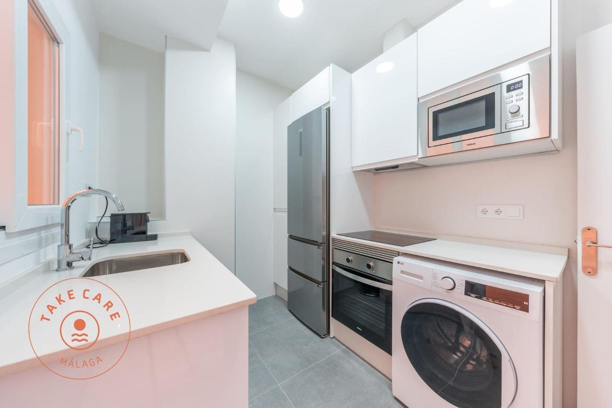 Cosy With Patio In - Tcm Apartamento