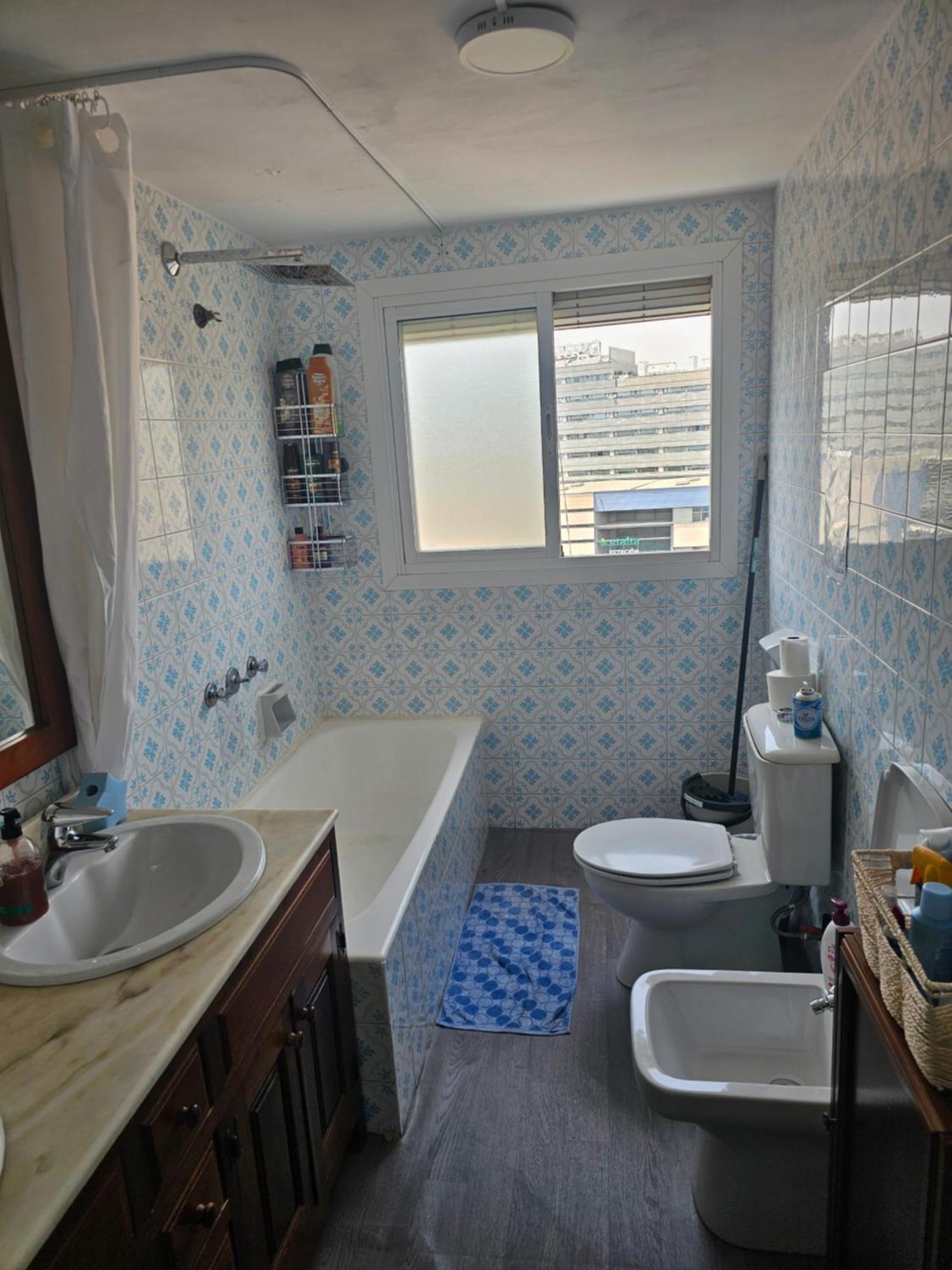 Habitación en casa particular Privada Comoda Centro Vialia Estacion De Tren Maria Zambrano Y Tambien Cerca A La Playa Málaga