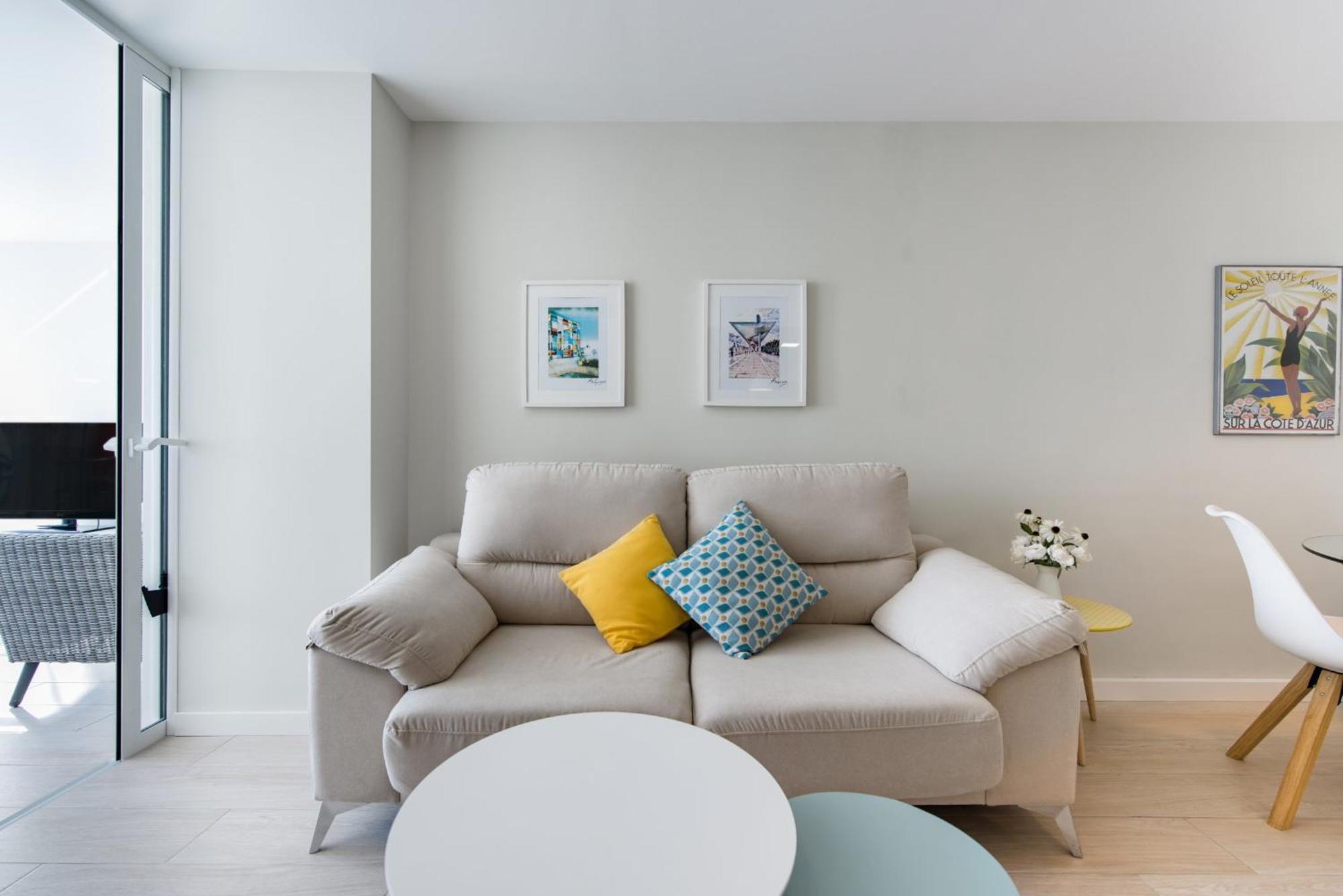 Sorolla 105, Luxury, Beach, Free Parking, Services, Quite Neighborhood, So Apartamento Málaga