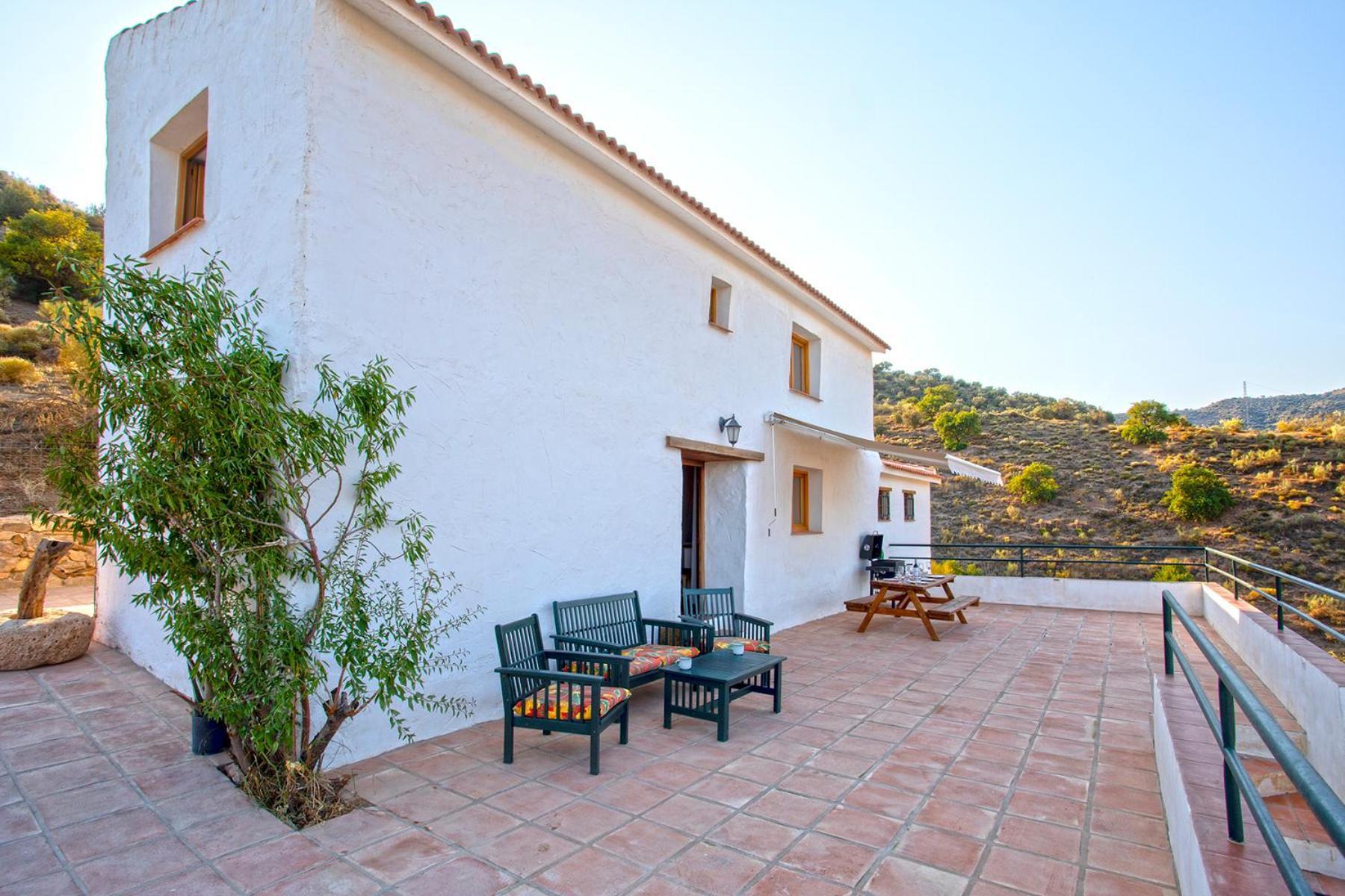 Chalet Country Escape Malaga