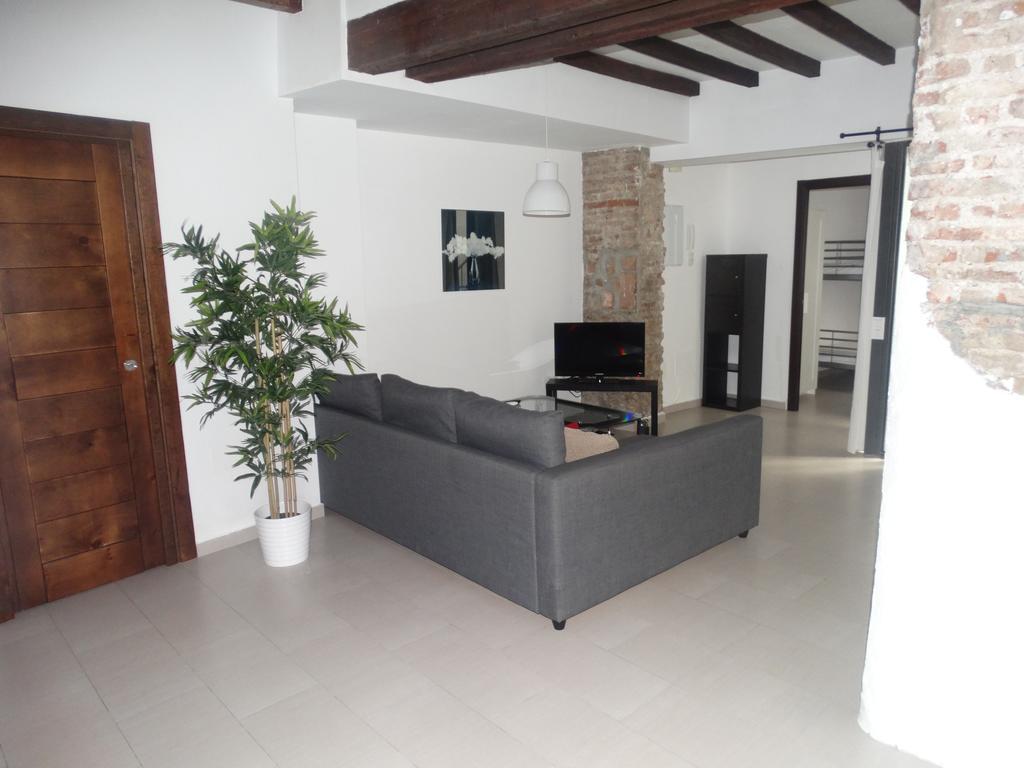 - Nuno Gomez, 24 Apartment Malaga