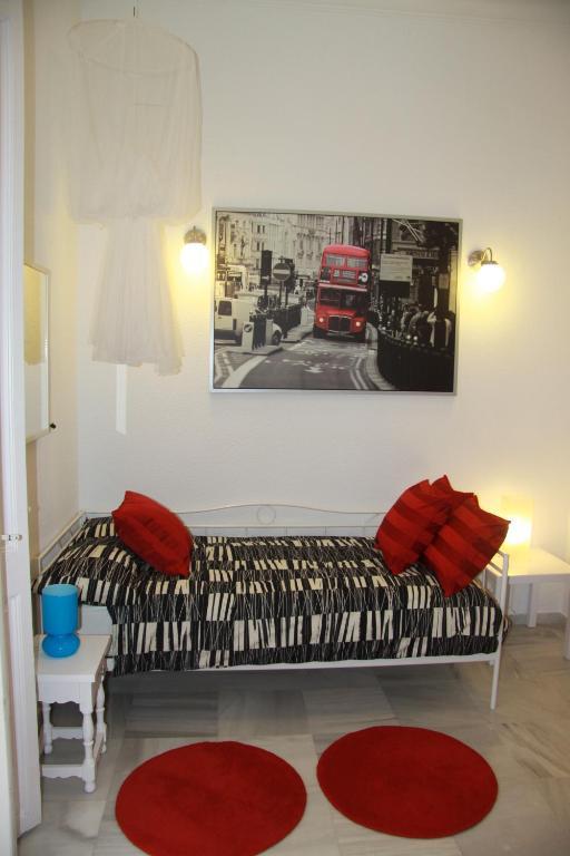 Echegaray Suites
