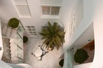 Del Pintor Apartahotel