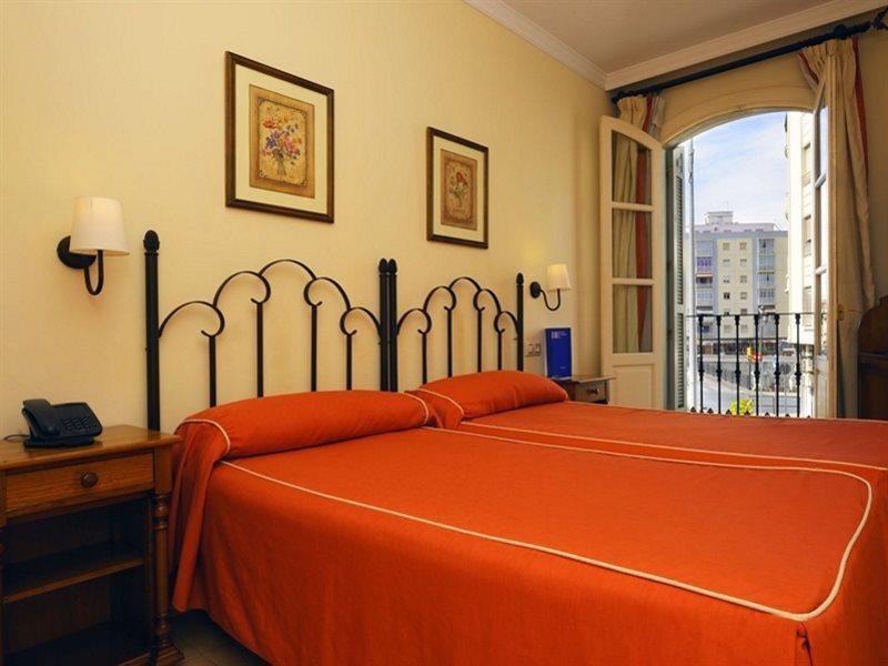 Sercotel Tribuna 3*