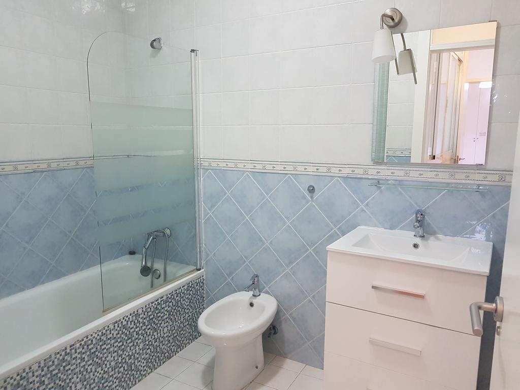 Apartamento Montaño 4 Wifi Gratis Y 2 Baños Málaga