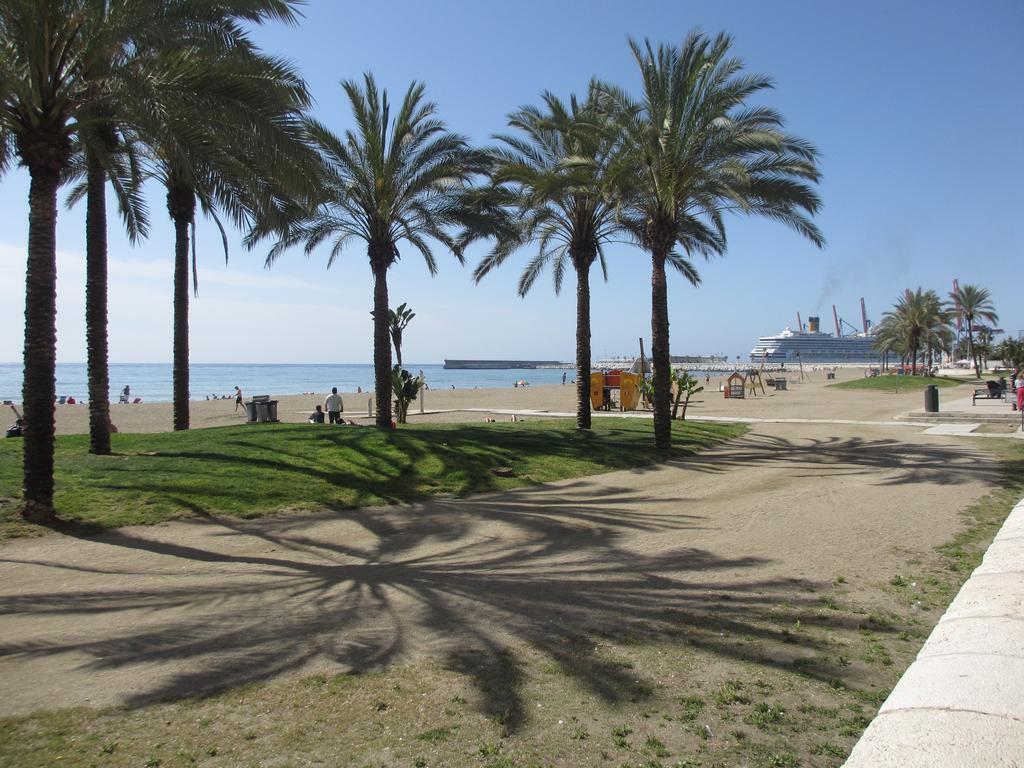 Playa Malagueta-canovas, 8 Personas Apartamento Málaga