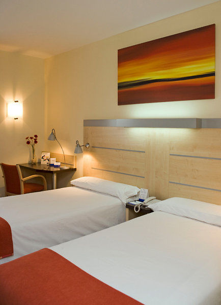 Express Airport, An Ihg Hotel 3*