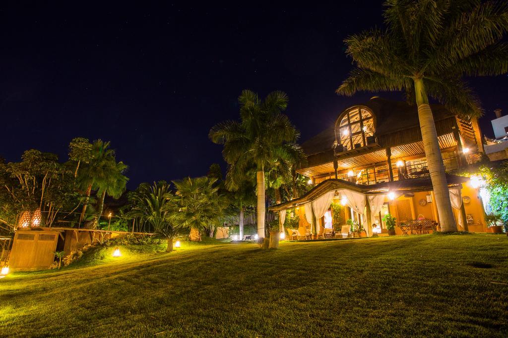 Indonesian Suites Tropical Garden Villa