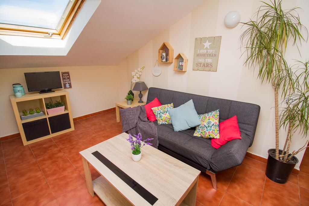 Cosy One Bedroom Next To The Málaga