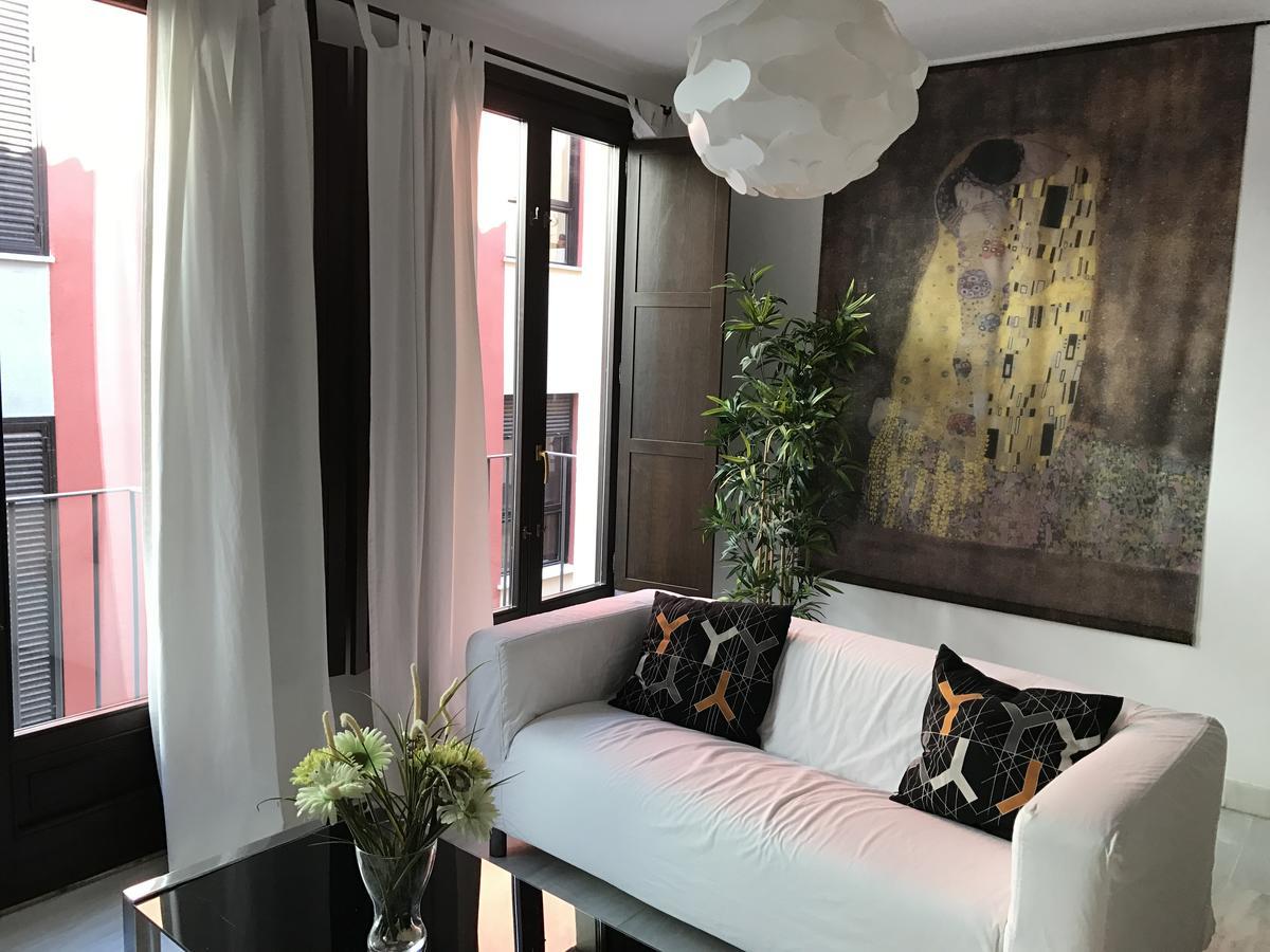 - Jinetes, 13 Apartment Malaga