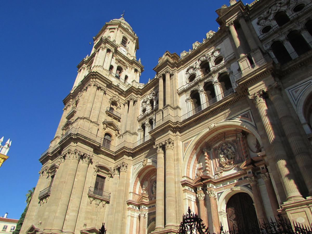 Inmálaga Granada 2 *