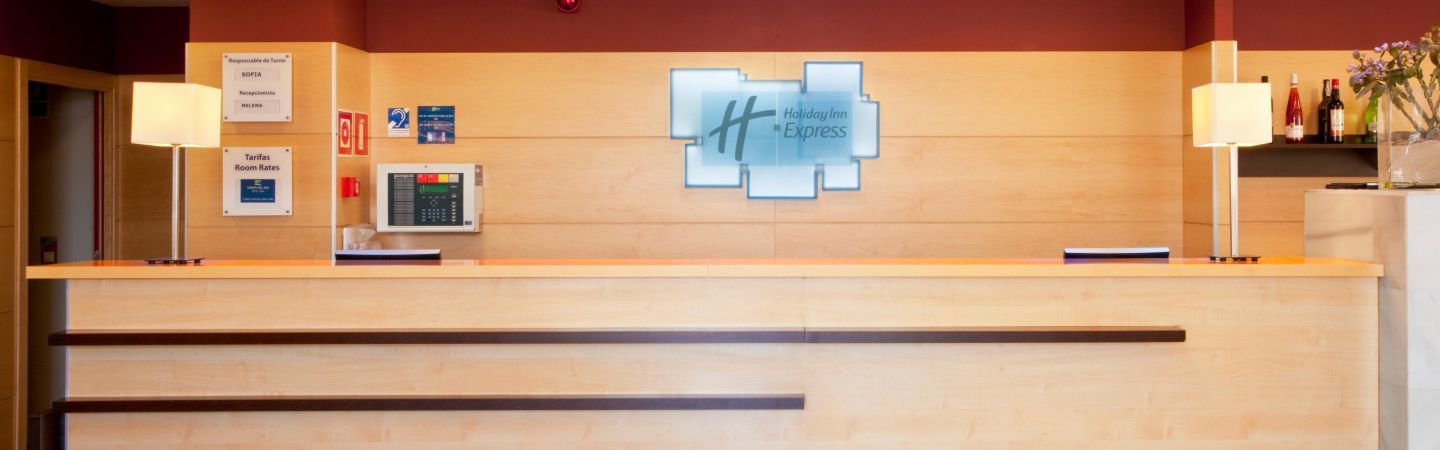 Hotel Express Airport, An Ihg